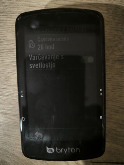 Bryton vypnuté   podsvietenie displeja