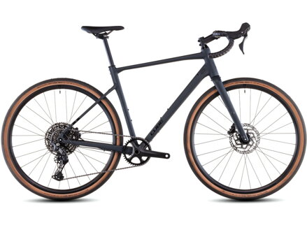 Bicykel Cube Nuroad Pro night 2025