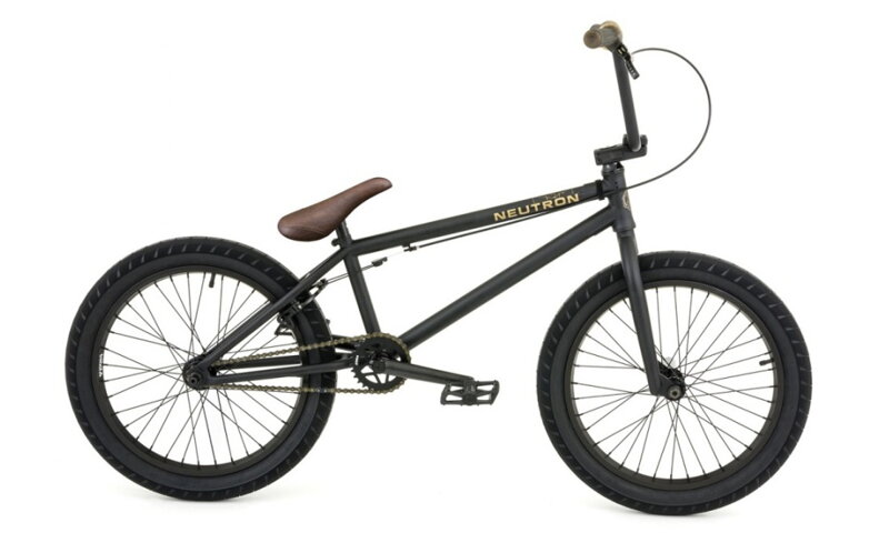 Bicykel Fly Bikes Neutron RHD flat black 2018 Bicykel Fly Bikes Neutron RHD flat black 2018